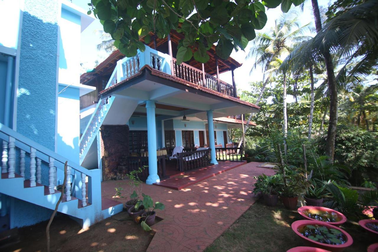 Varkala Marine Palace Esterno foto