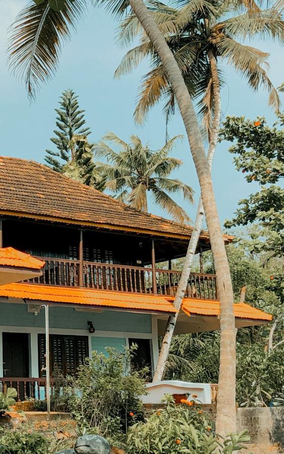 Varkala Marine Palace Esterno foto
