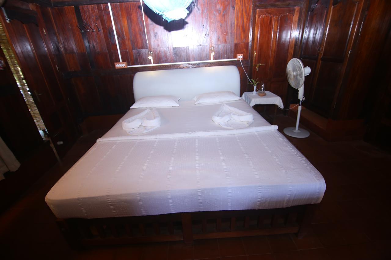 Varkala Marine Palace Esterno foto